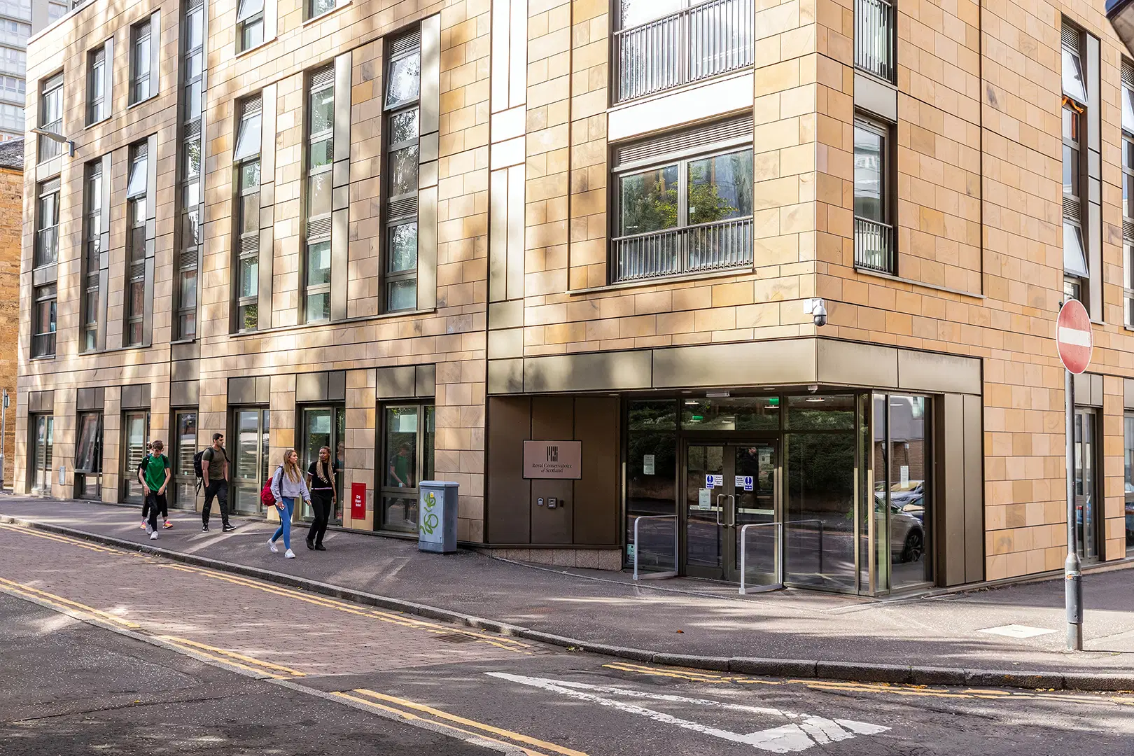 Base Glasgow, Glasgow – Exterior