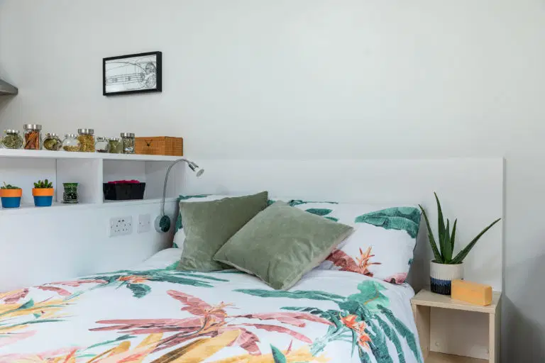 Base Glasgow, Glasgow – Classic Studio
