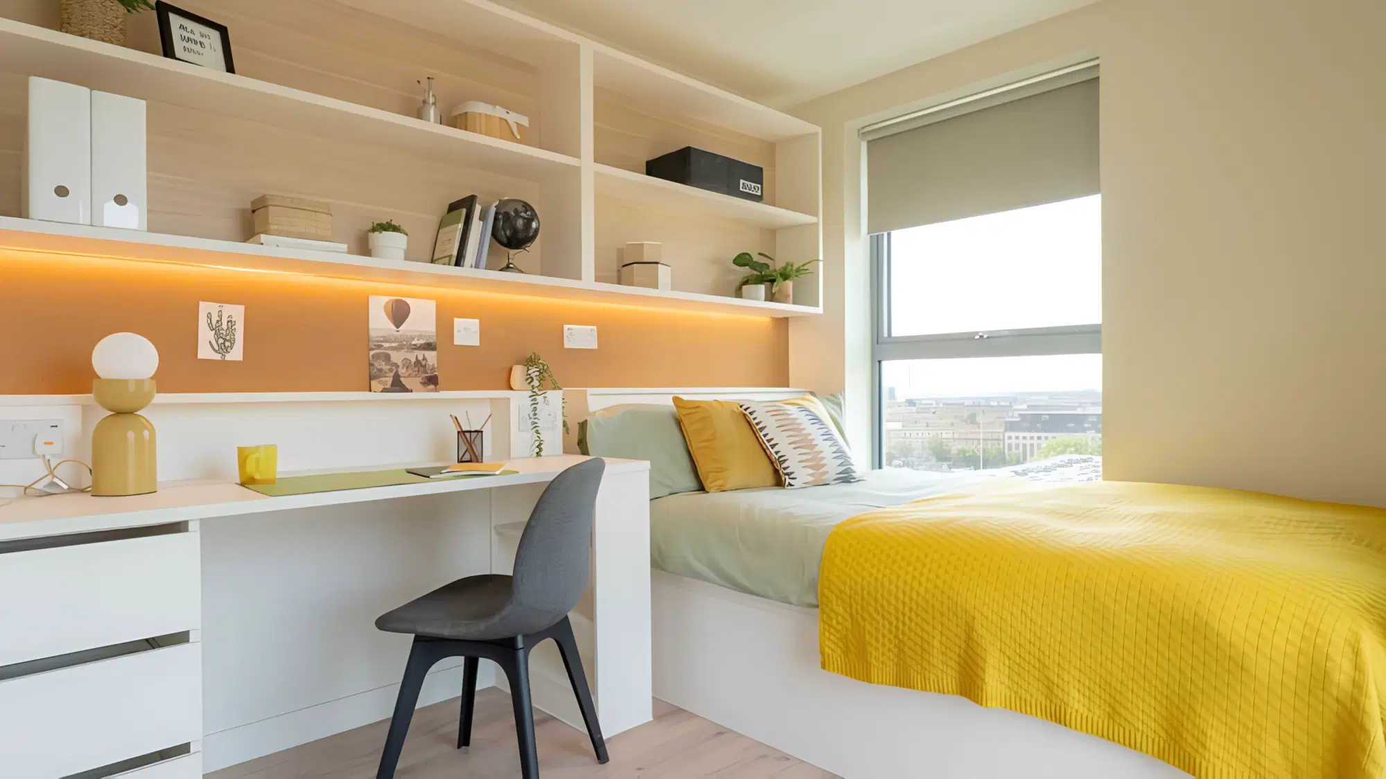 iQ Cullen House, Glasgow – Silver En Suite