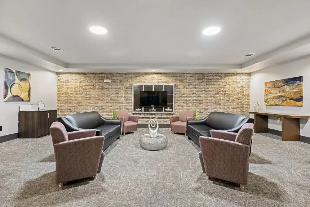 Regents West At 26th, Austin – 4 Bedroom 2 Bathroom