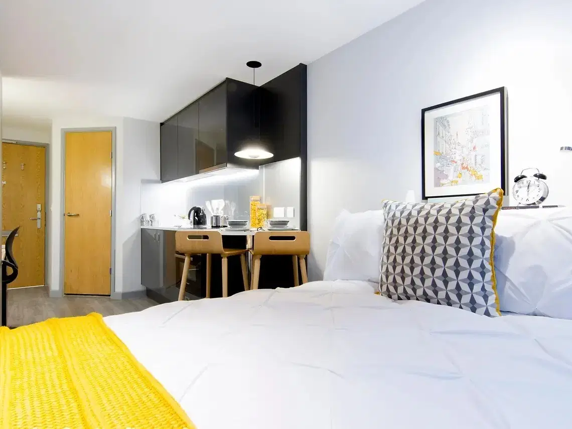 Yugo Therese House, London – Classic Studio