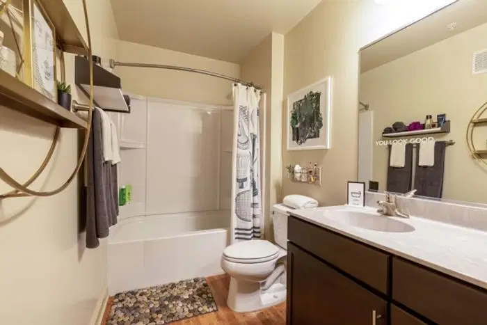 The Varsity College Park, College Park – Bathroom