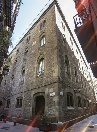 Residencia Reina De La Pau, Barcelona – Exterior