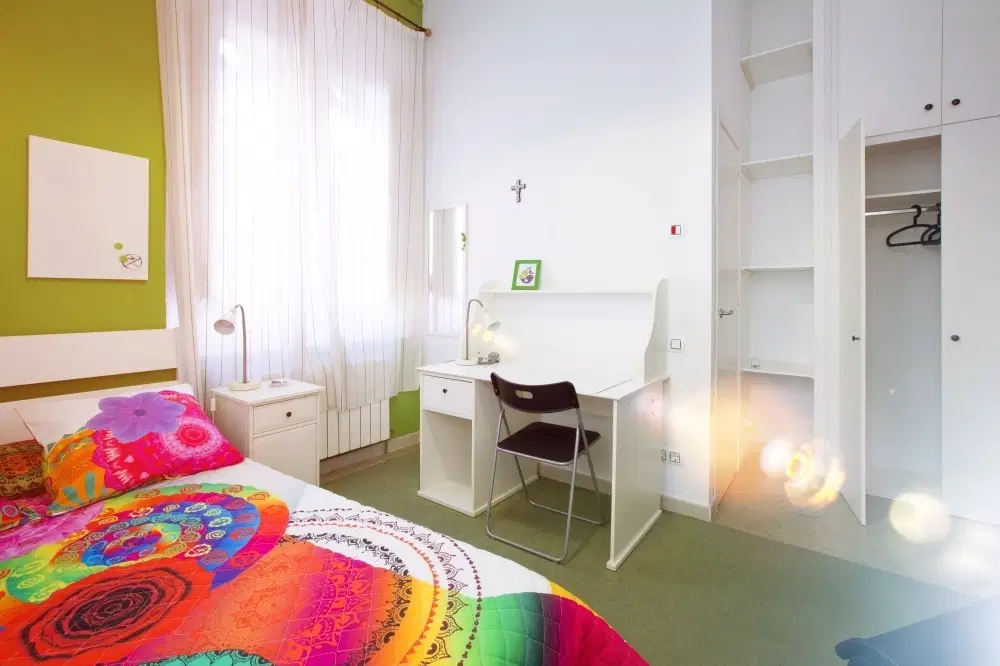 Residencia Reina De La Pau, Barcelona – Single Room XL