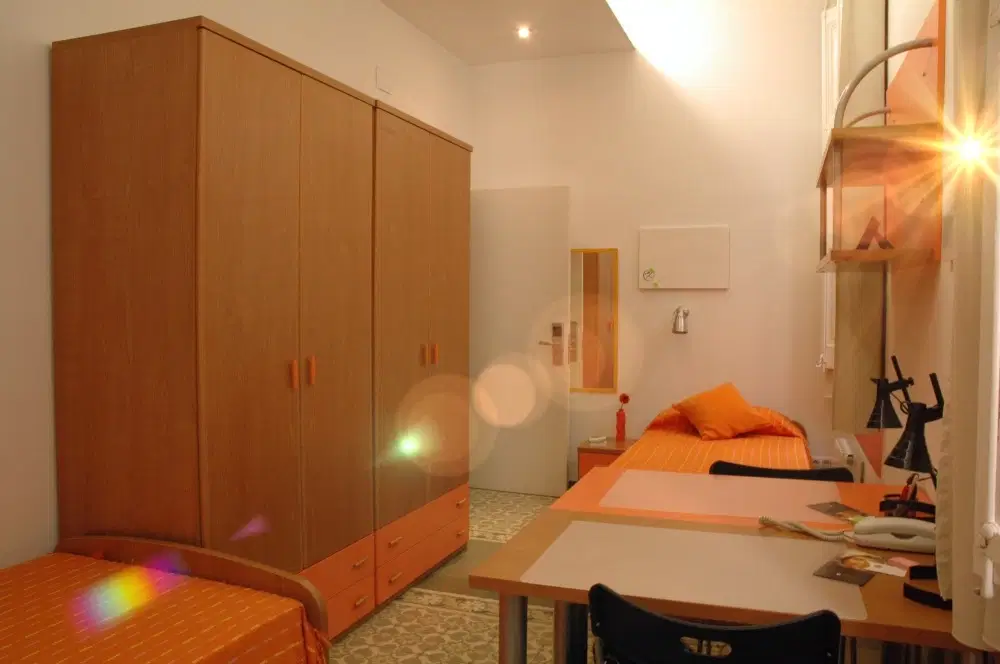 Residencia Reina De La Pau, Barcelona – Double Room