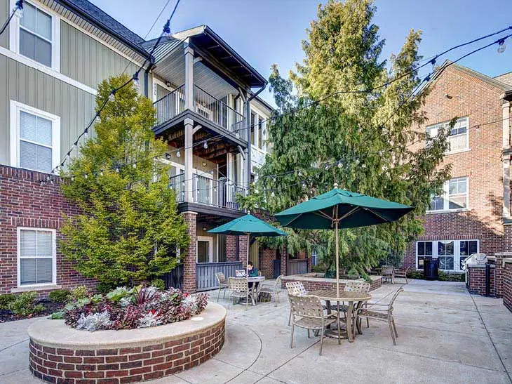 The Lodges, East Lansing – Exterior