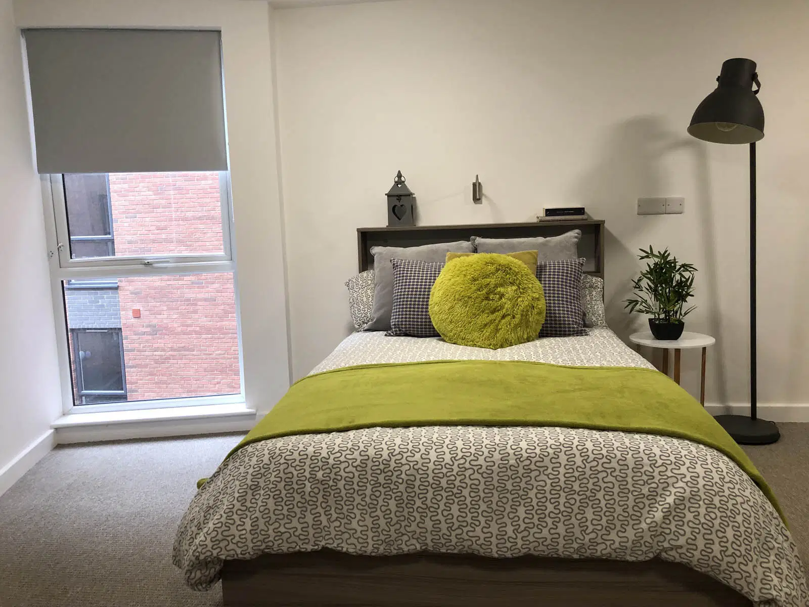 Q Studios, Stoke-on-Trent – Classic Wet Room Studio