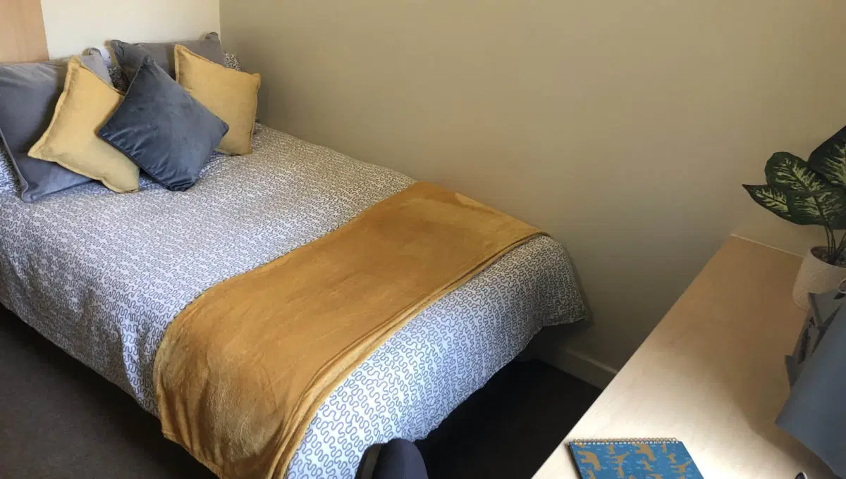 Horton House, Bradford – Classic En-Suite
