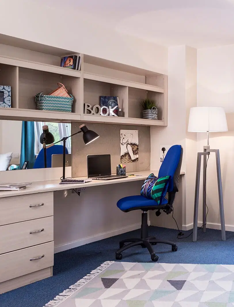 Collegiate King Edward Studios, Exeter – Amenities