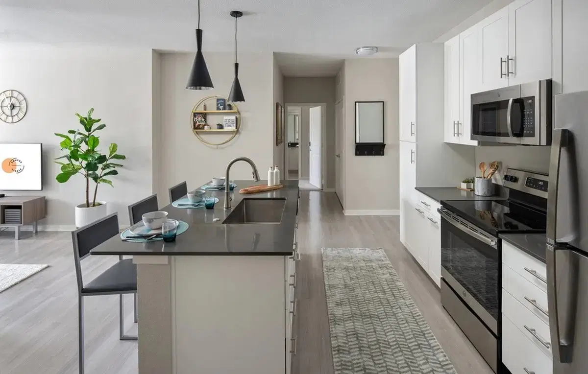 Campus Circle Gainesville, Gainesville – Kitchen