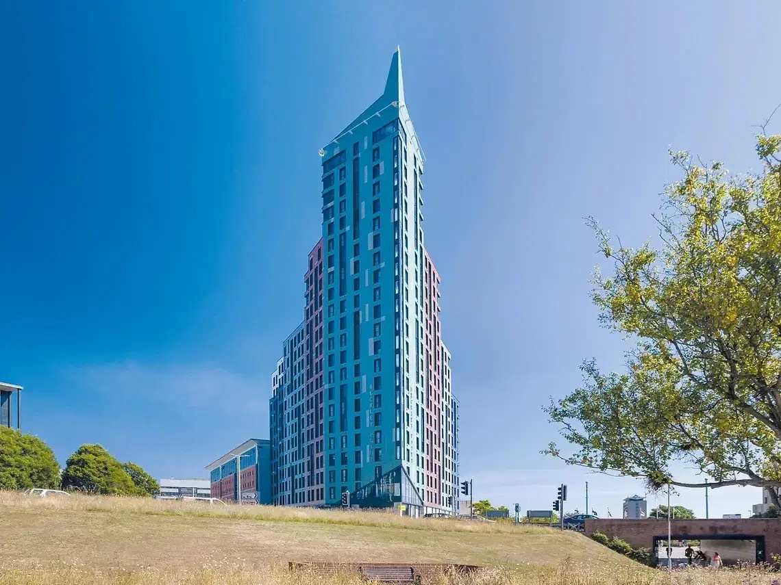 Yugo Beckley Point, Plymouth – Exterior