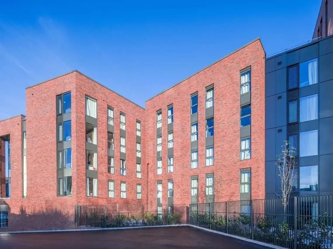 Yugo Bentley House, Birmingham – Exterior