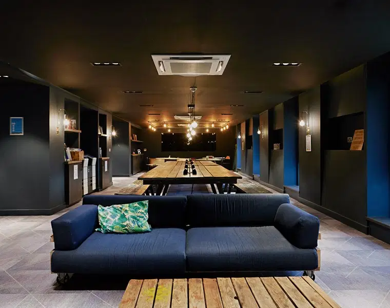 Glasgow West End, Glasgow – Common Area