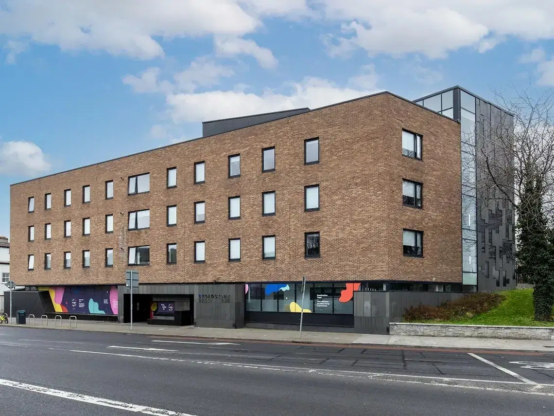 Yugo Broadstone Hall, Dublin – Exterior