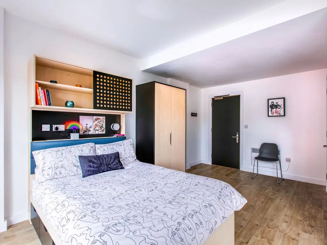 Yugo Dominick Place, Dublin – Deluxe En Suite