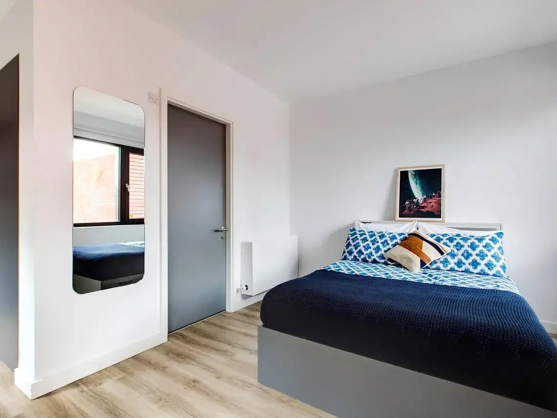 Yugo Highfield Park, Dublin – Gatehouse Ensuite