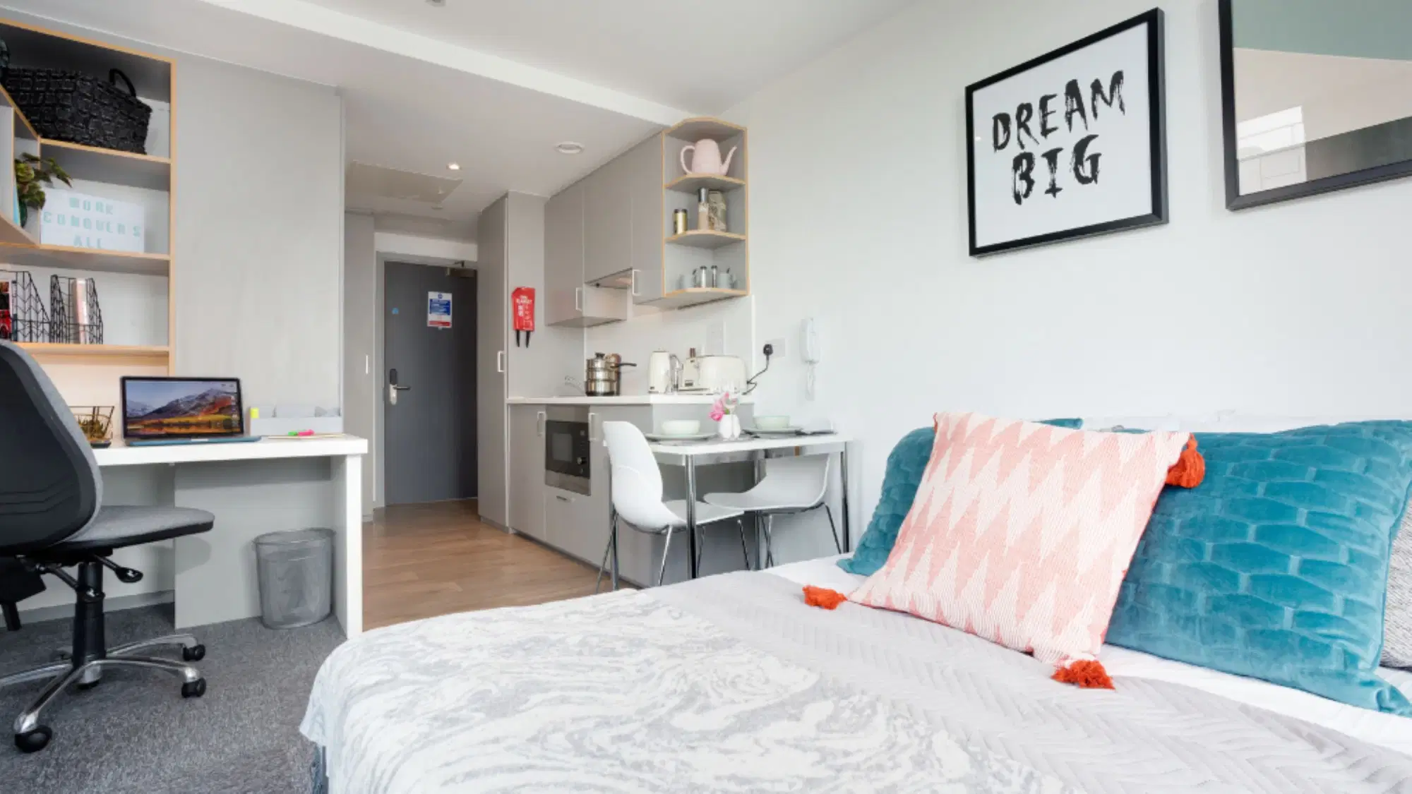 Queen Street Studios, Exeter – Standard Studio