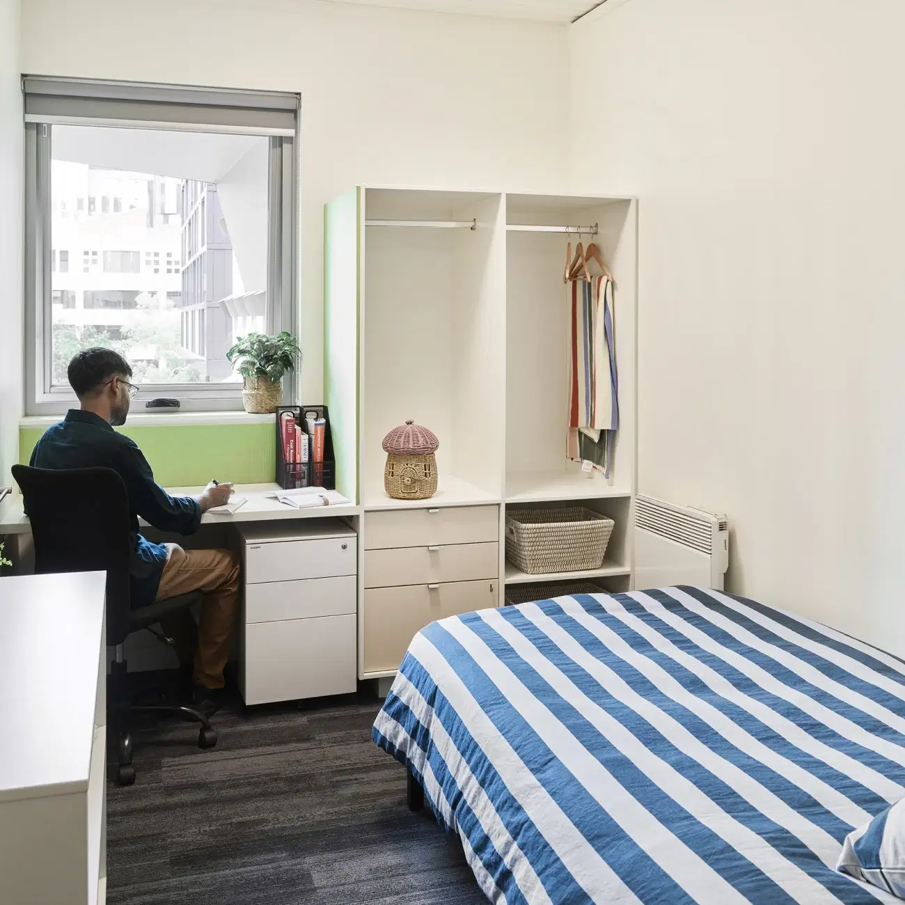 Student Village The University Of Melbourne Campus, Melbourne – 4 Bedroom Apartment