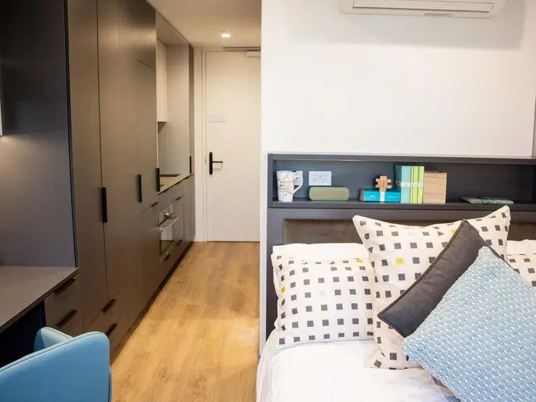Yugo University Square, Melbourne – Studio Upper