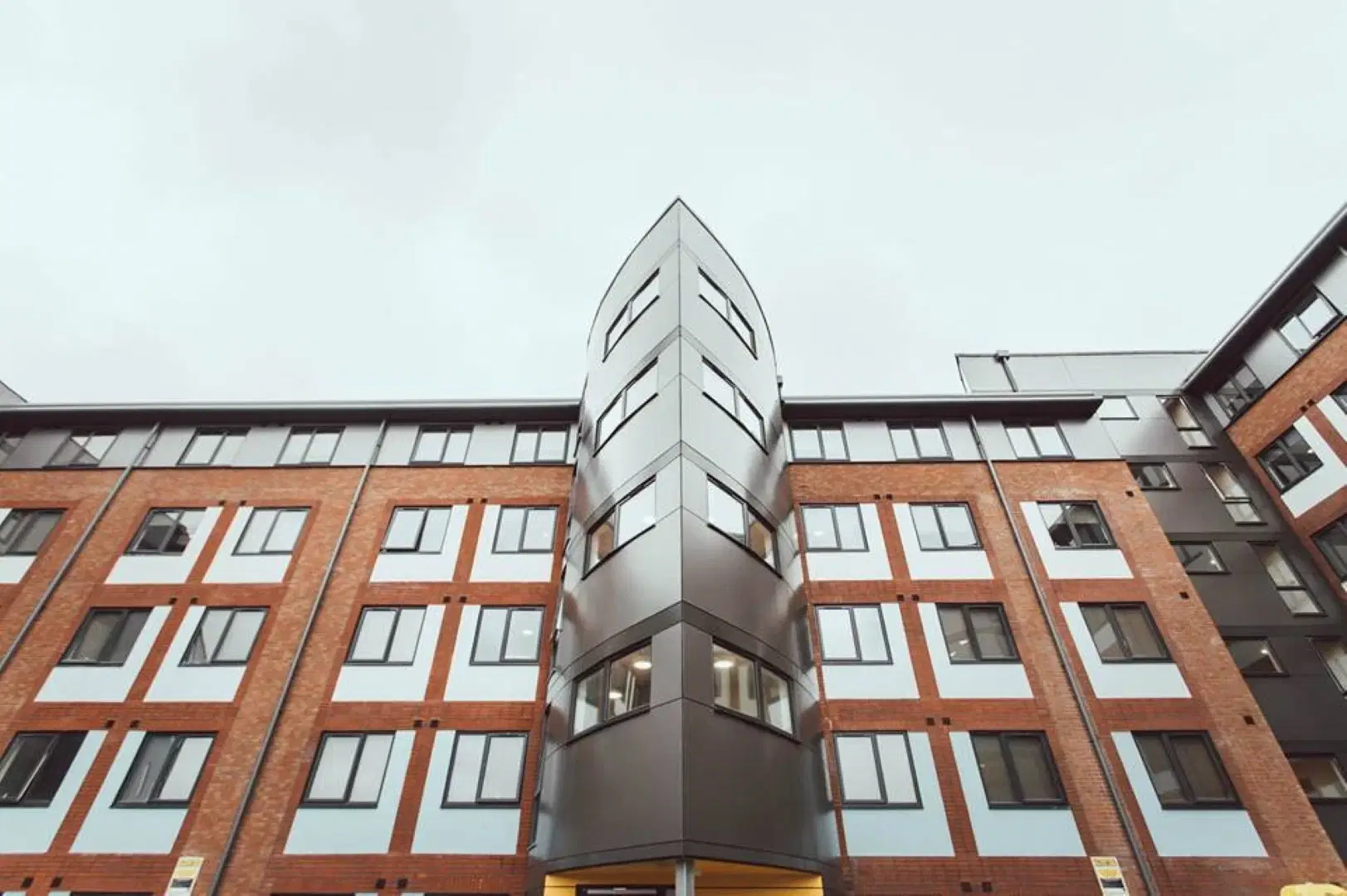 Jubilee Court, Preston – Exterior