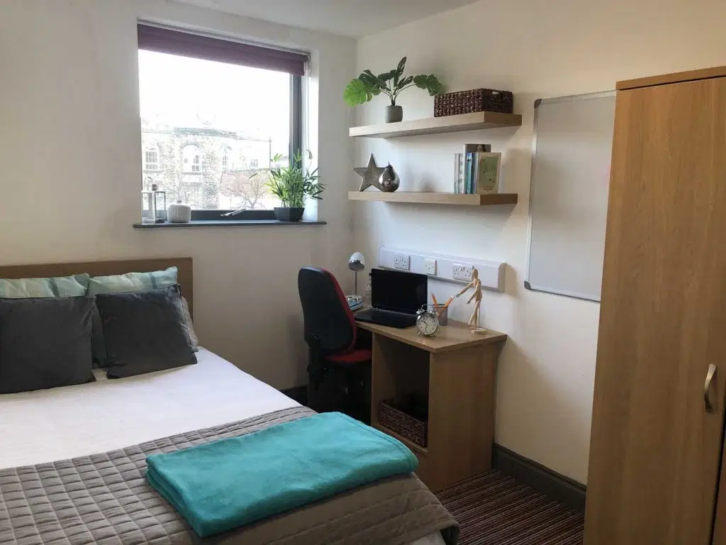 Norfolk Street, Sunderland – Classic En-Suite