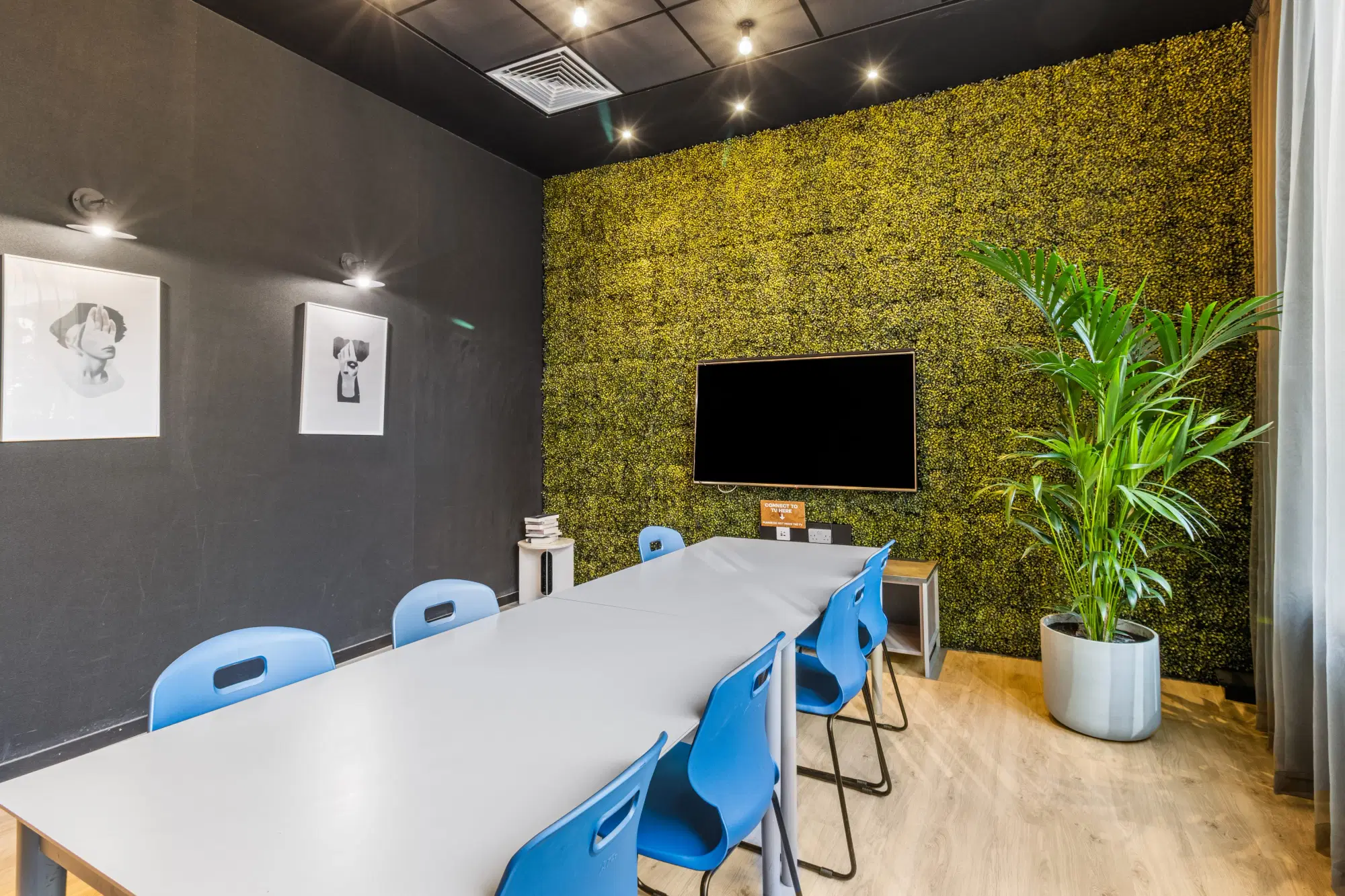 Canvas Coventry City Point, Coventry – Common Area