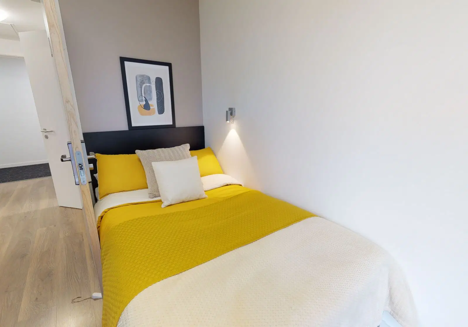 iQ City, London – Platinum 2 Bed Apartment