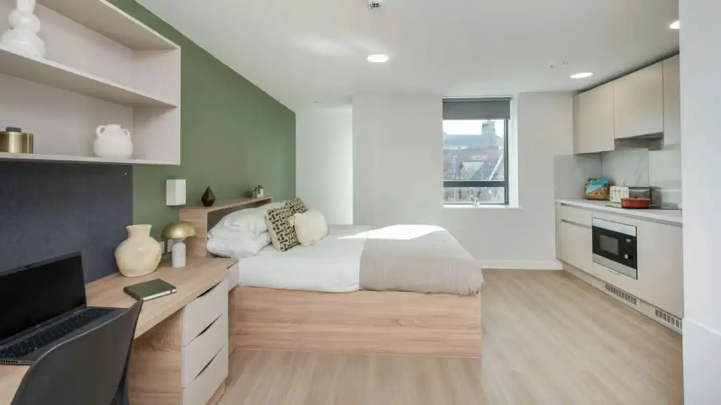 Waterloo House, York – Premium Studio