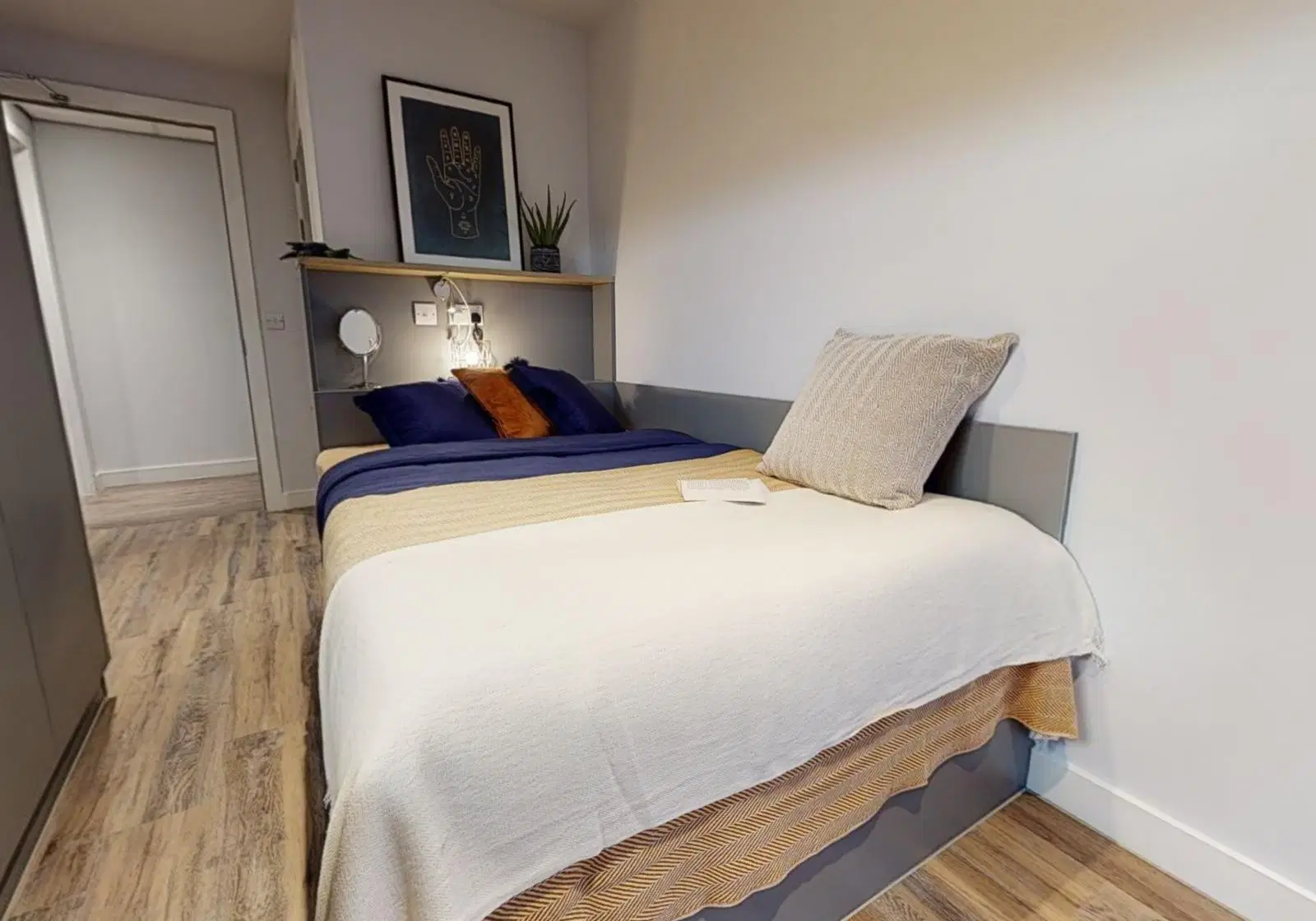 iQ Weaver Place, Coventry – 2 Bed Apartment Plus