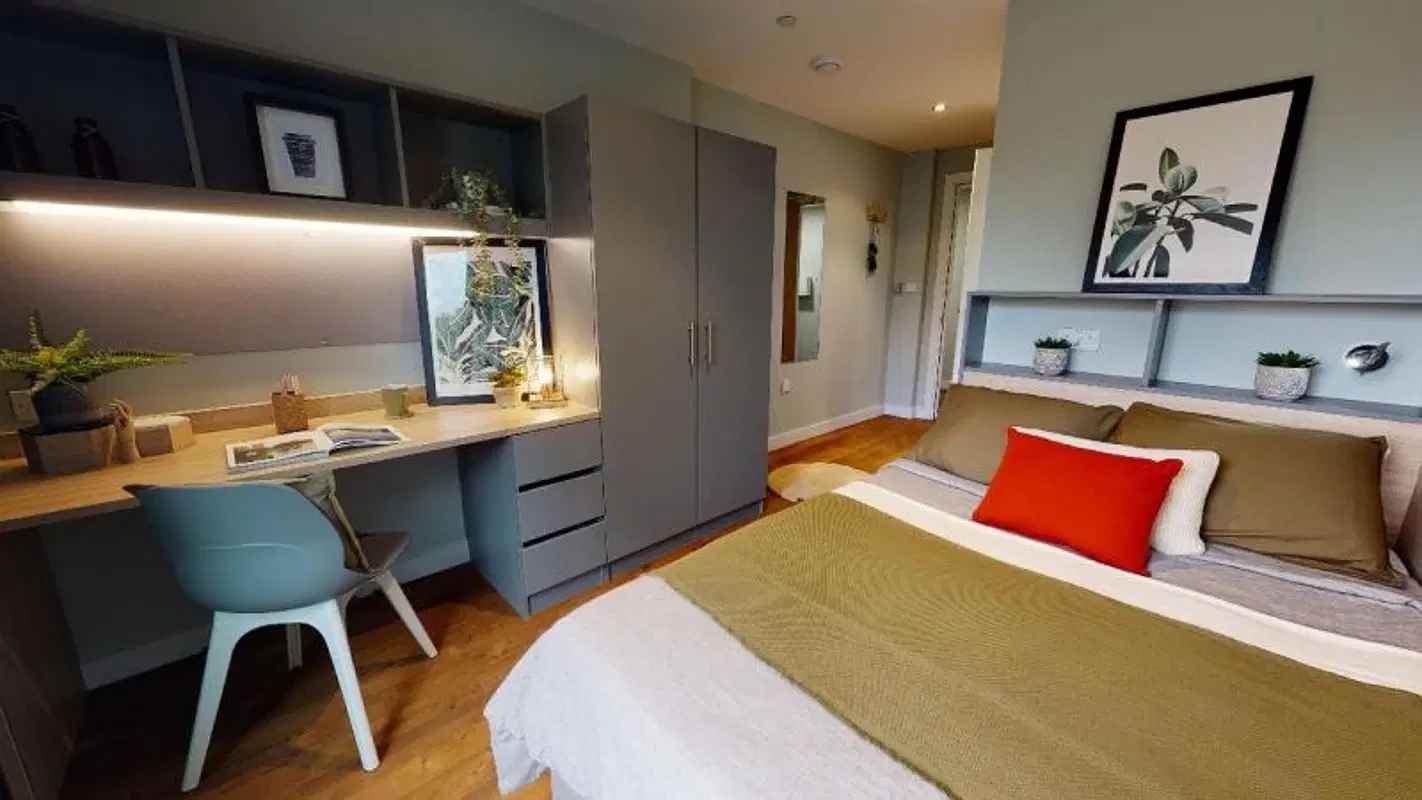 iQ Knight House, Sheffield – Bronze En Suite