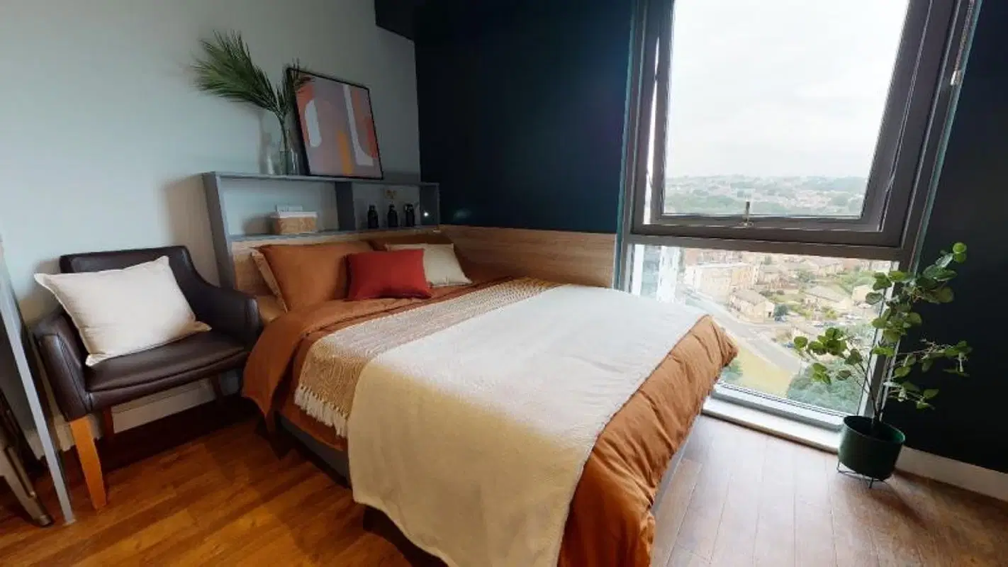 iQ Knight House, Sheffield – Gold Studio Plus