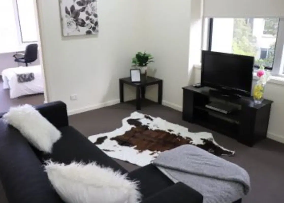 Student Living - 570 Lygon, Melbourne – 2 Bedroom Extra Large