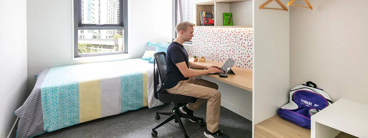Student One Elizabeth Street, Brisbane – 4 Bedroom Apartment