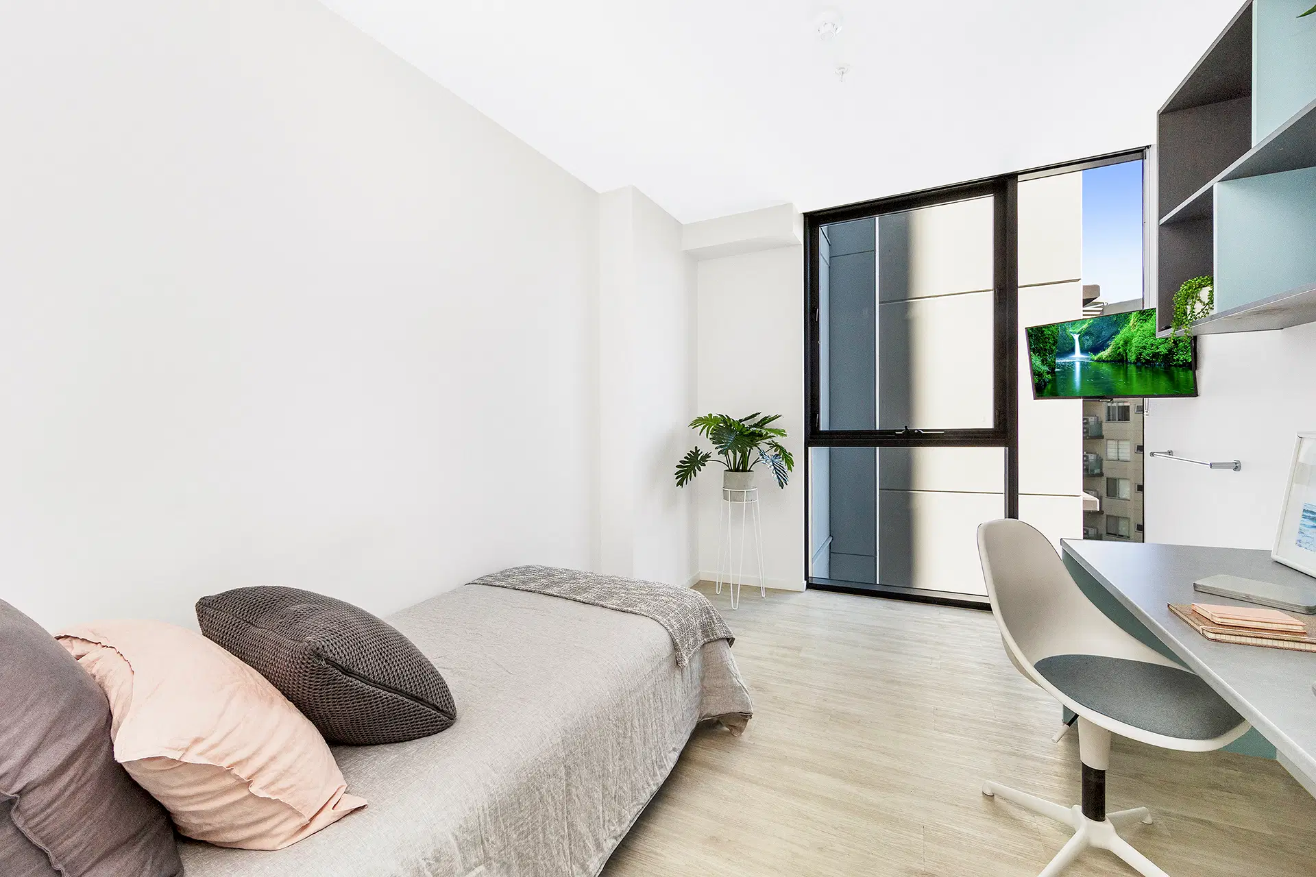 Scape Merivale, Brisbane – 3 Bedroom Shared Bathroom, Single Bed