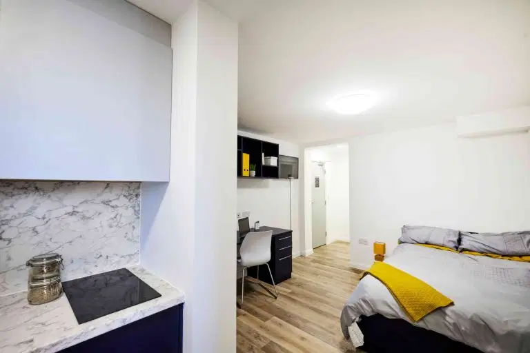 Hockley Point, Nottingham – Prestige Studio