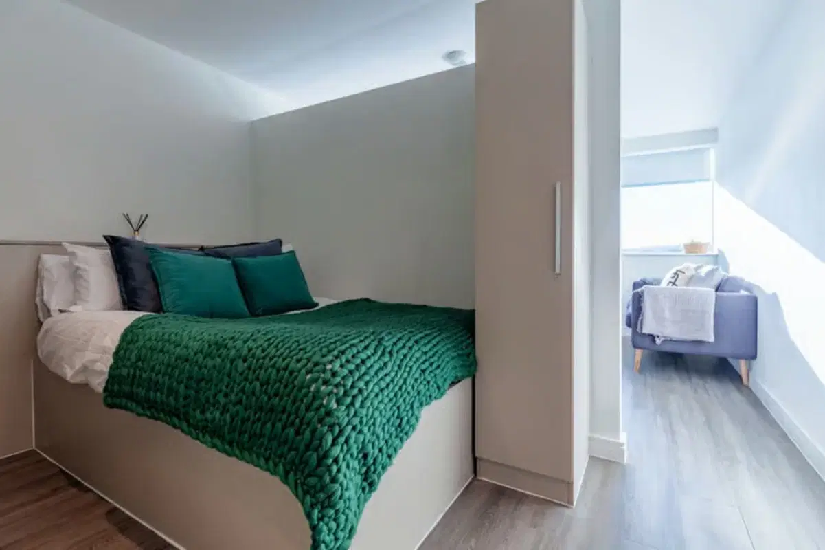 Redvers Tower, Sheffield – Gold Studio