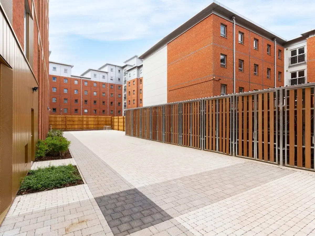 Gulson Gardens, Coventry – Exterior