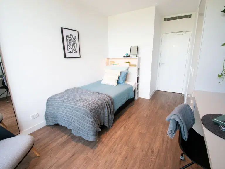 Yugo Berkeley Street, Melbourne – 3 Bed Apartment With Terrace
