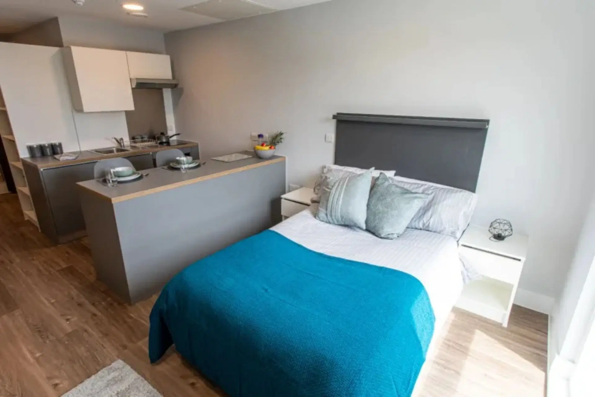 West Way Square, Oxford – Deluxe Studio