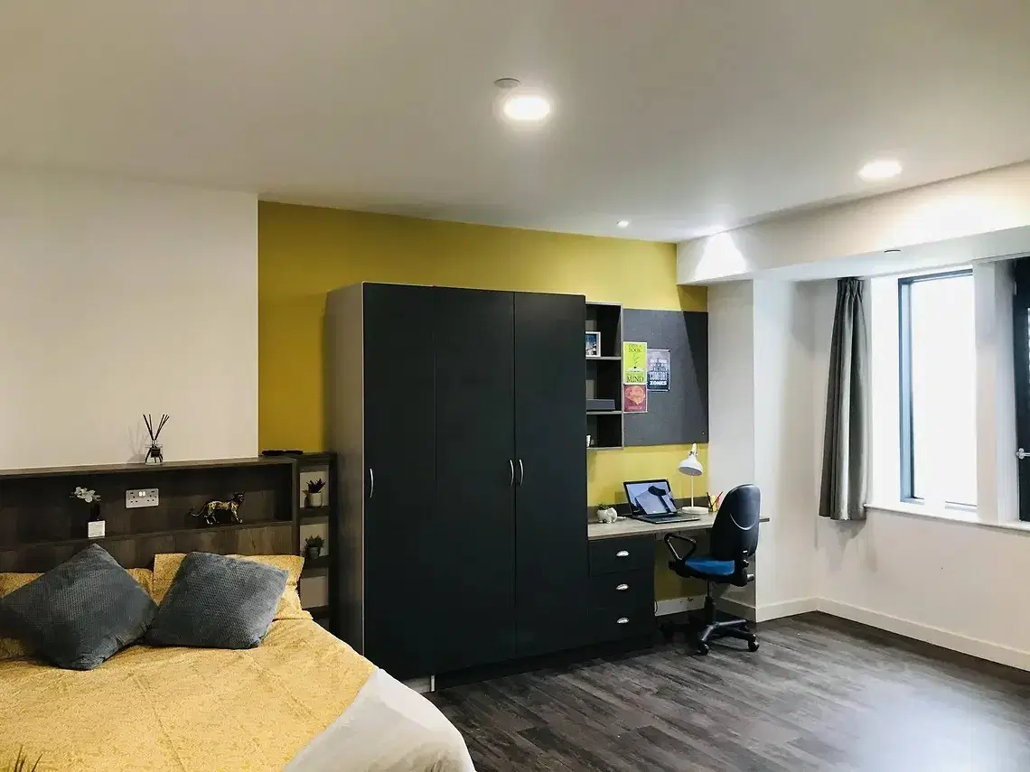 Yugo Catherine House, Portsmouth – Deluxe Studio