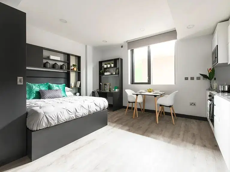 Yugo New Mill, Dublin – Premium Studio