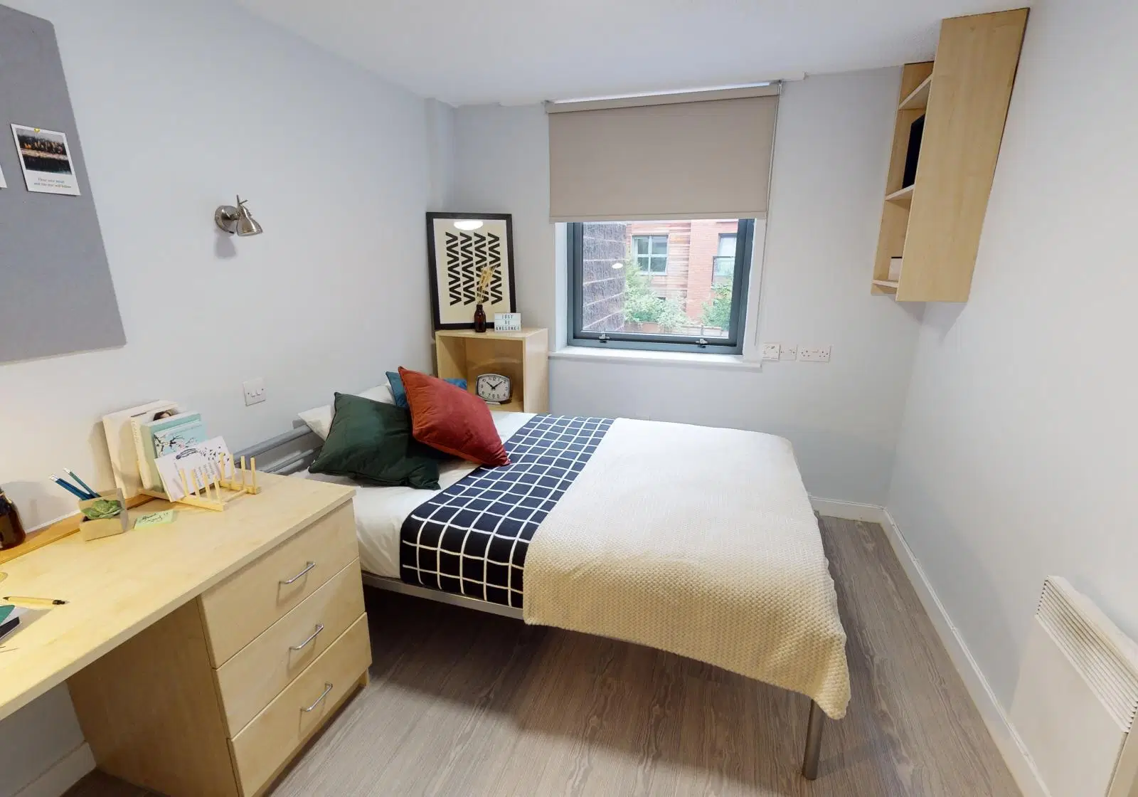 iQ Brocco, Sheffield – Silver En Suite
