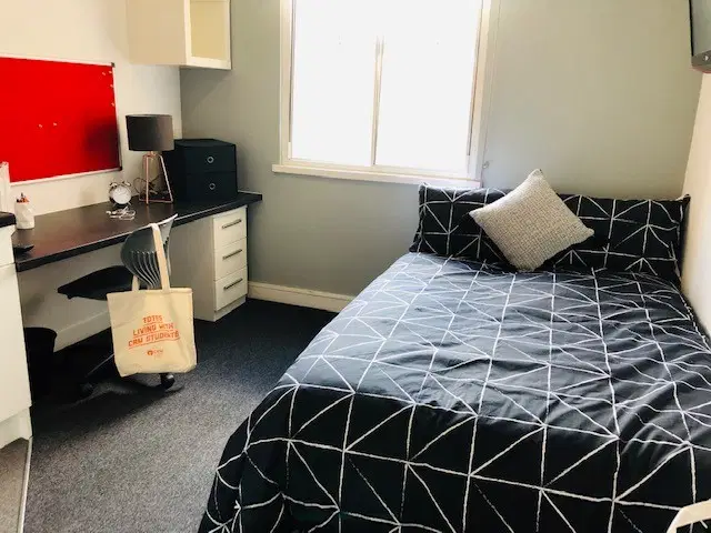 Mercia Lodge, Coventry – Standard Studio