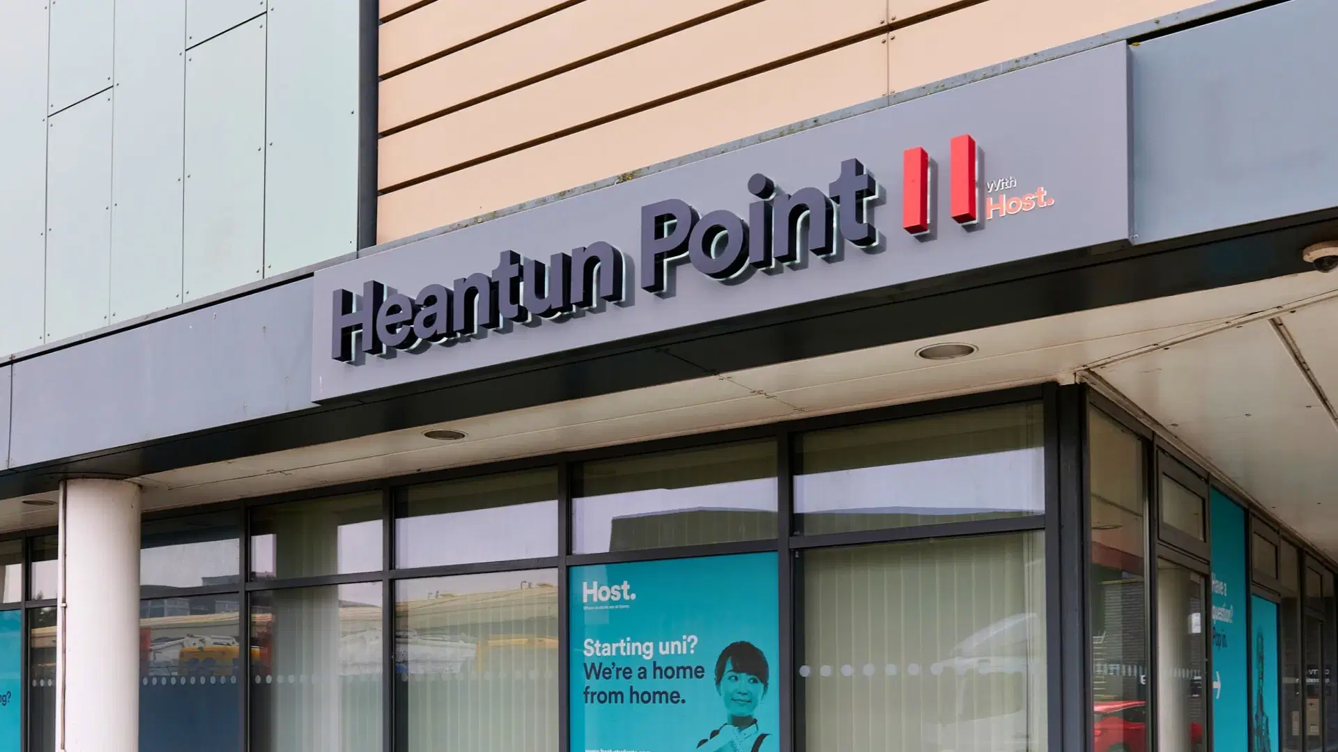 Heantun Point, Wolverhampton – Exterior