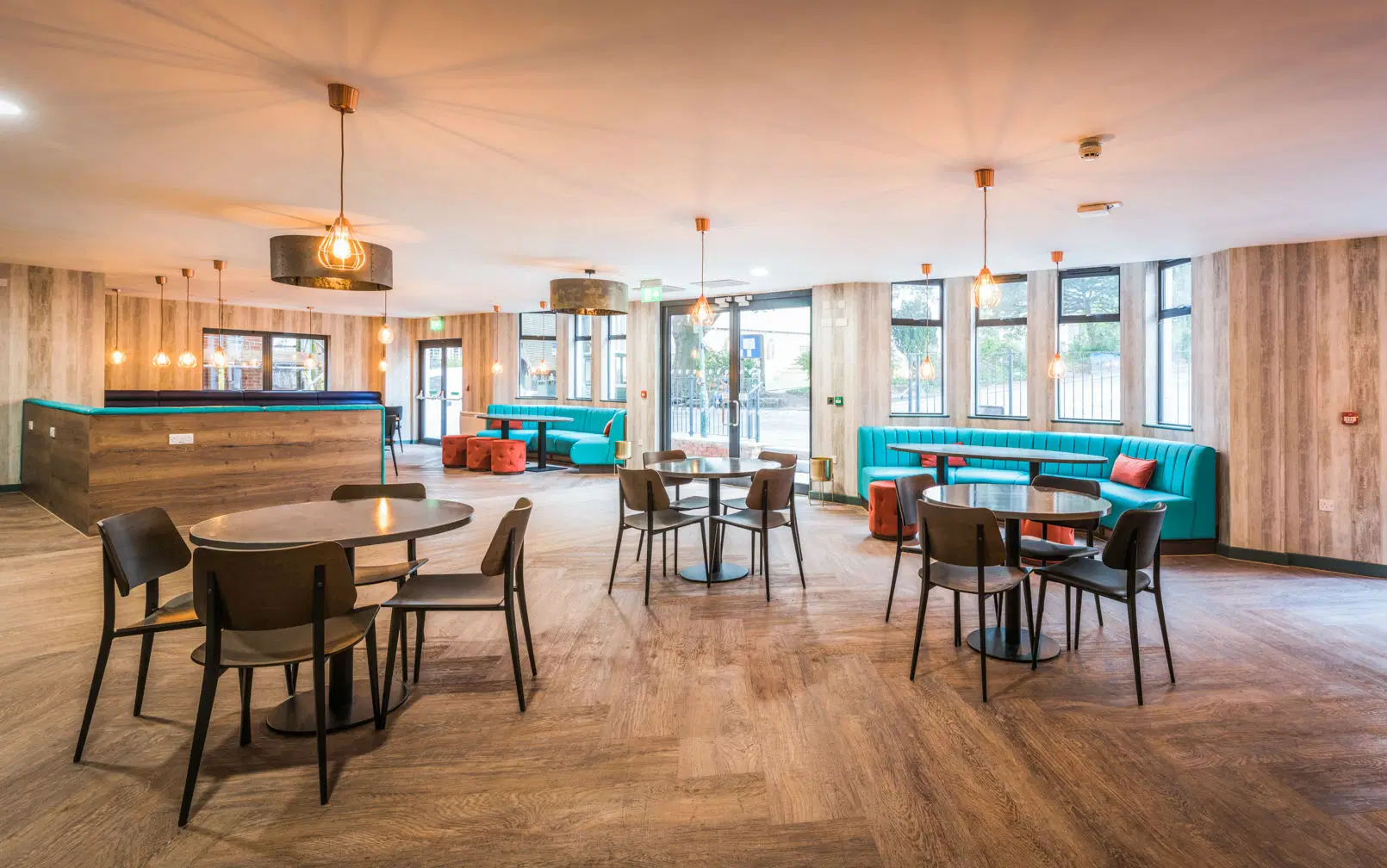 St Peter’s Hall, Bournemouth – Amenities