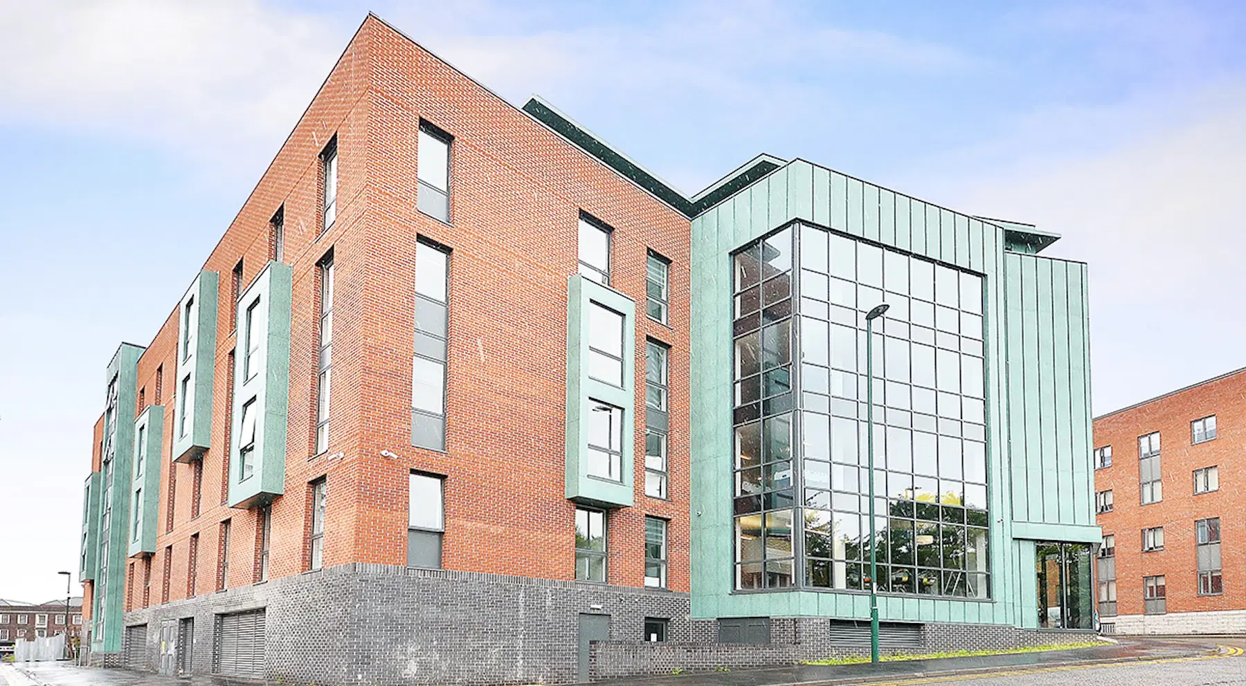 Miura, Nottingham – Exterior