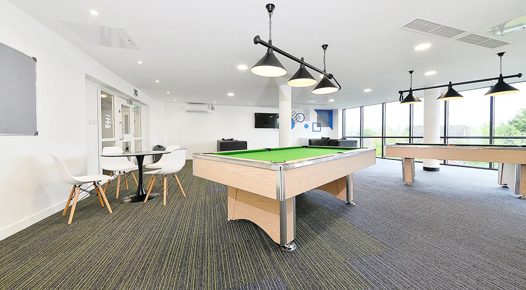 Miura, Nottingham – Amenities