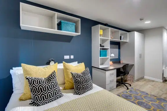 Riverside Quay, Stirling – Premium Studio