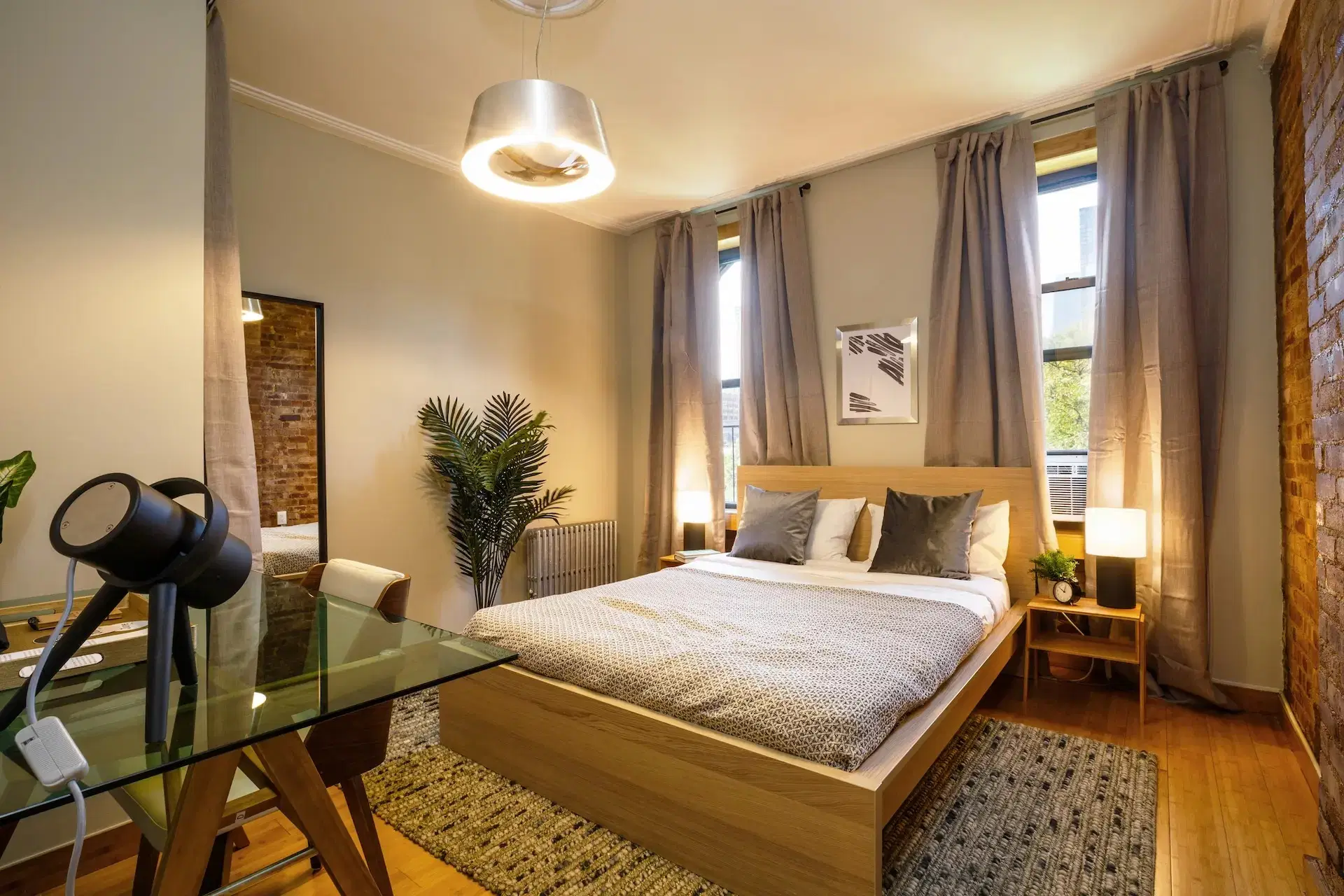 June Homes 10036, New York – #216C: Hell's Kitchen