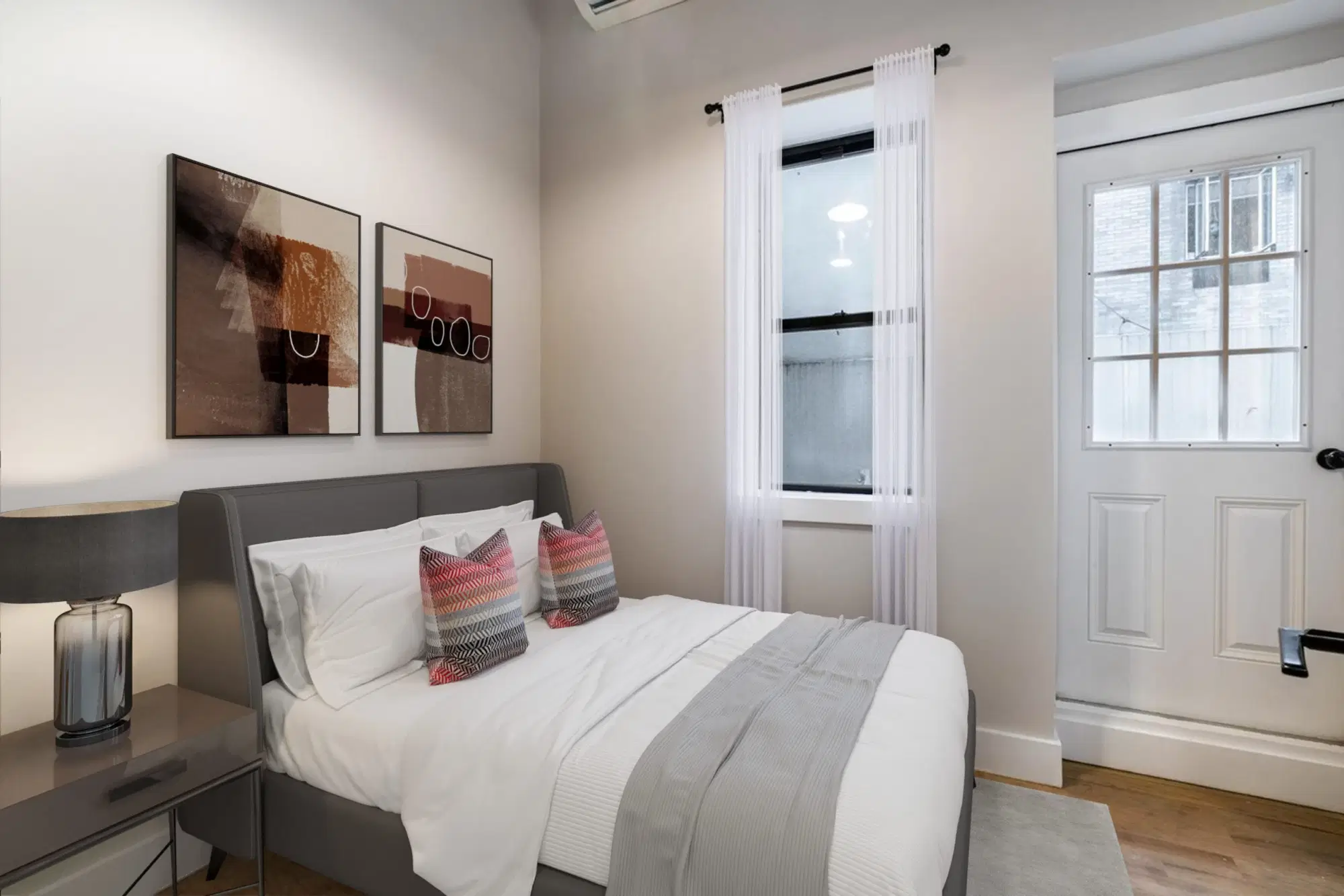 June Homes 11206, New York – #1530D: Williamsburg